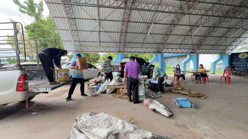 กองสาธารณสุขและสิ่งแวดล้อม พร้อมด้วยคณะกรรมการบริหารธนาคารขยะ ได้เปิดรับซื้อขยะ ณ หอประชุมองค์การบริหารส่วนตำบลเหล่าไฮงาม