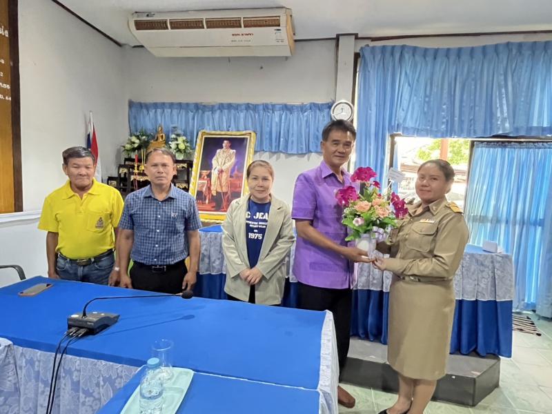 ขอแสดงความยินดีกับ นางสาวกาลวัตร ไชยฤทธิ์ เนื่องในโอกาสที่ได้รับการแต่งตั้งให้ดำรงตำแหน่งสายงานผู้บริหาร ตำแหน่งหัวหน้าฝ่ายอำนวยการ