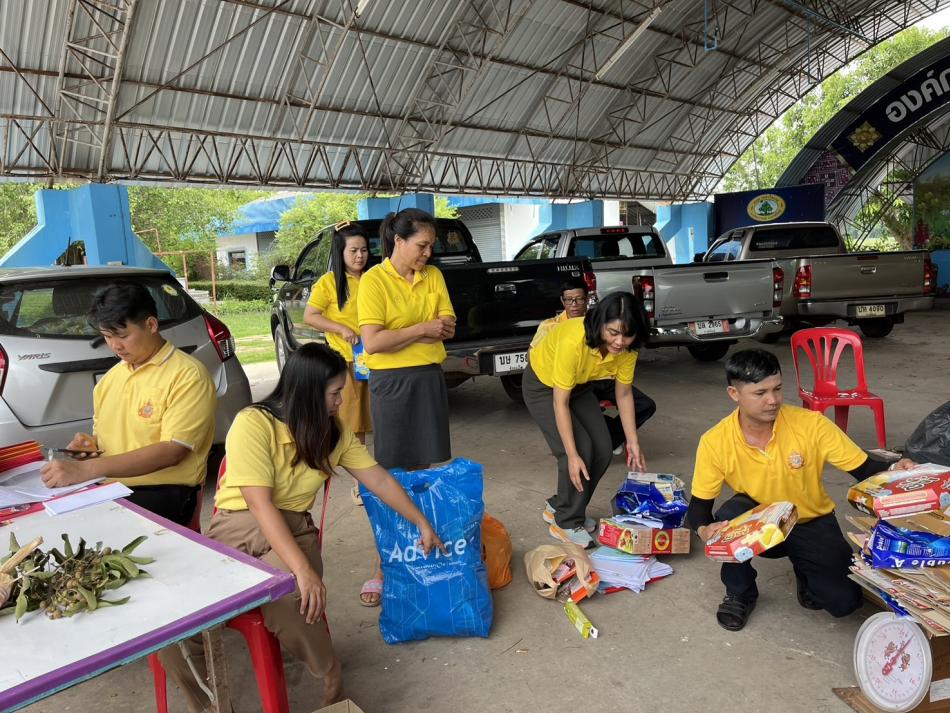 ดำเนินการเปิดรับซื้อขยะ ณ หอประชุมองค์การบริหารส่วนตำบลเหล่าไฮงาม อำเภอกุฉิรายณ์ จังหวัดกาฬสินธุ์